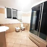 Anna-maria For Rent Views Apartment Xhafzotaj