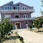 Anna-maria For Rent Views Apartment *