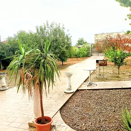 Appartement Anna-maria For Rent Views *
