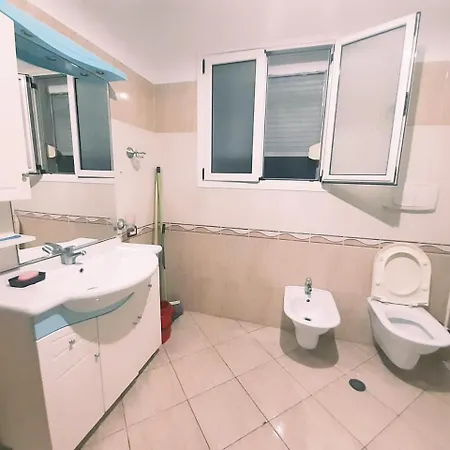 Apartment Emma For Rent Feeling Views