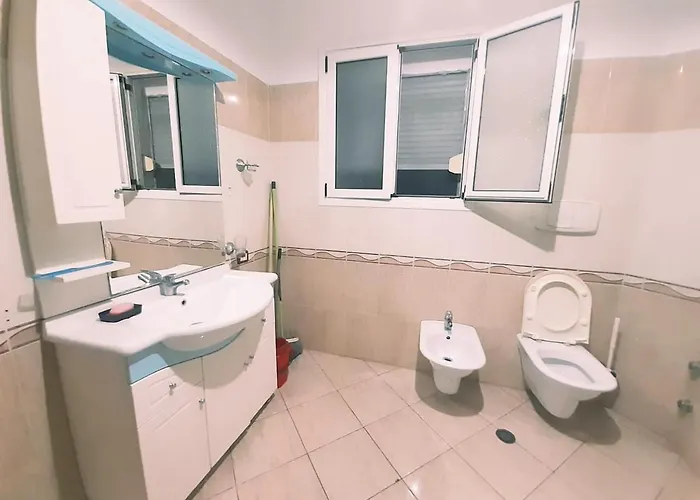 Apartment Anna-maria For Rent Views