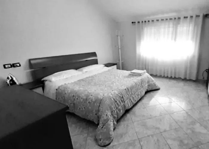 Anna-maria For Rent Views Apartment
