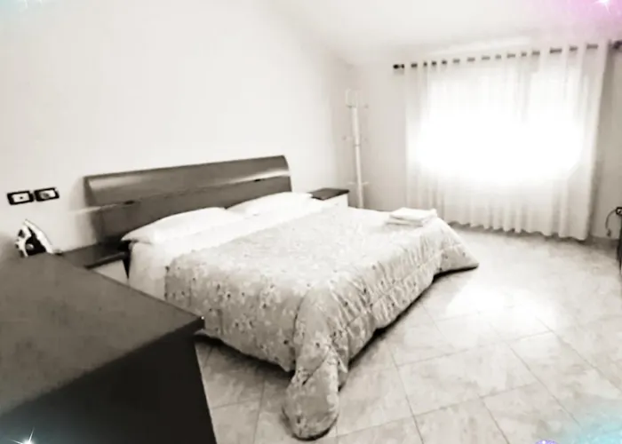 Apartment Anna-maria For Rent Views Xhafzotaj